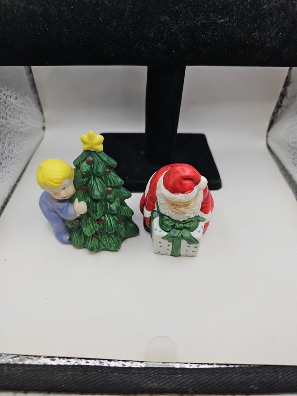 vintage salt and pepper set Santa & Christmas Tree & Child